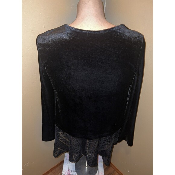 Signature Studio Shirt Black Velvet Tunic Shirt w/Lace Trim Womens Large - Picture 2 of 9